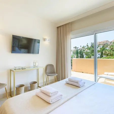 Alcam Aloha Deluxe 62 Apartment Marbella